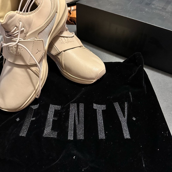 Shoes - Fenty trainer Hi by fenty